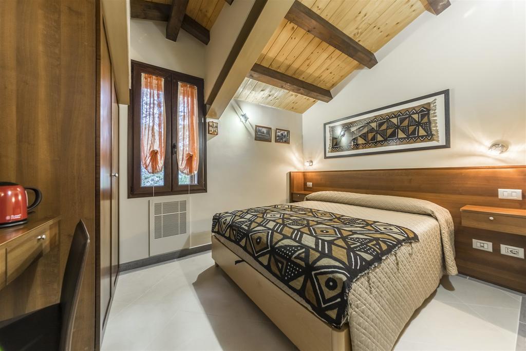 Traldi Resort Vetralla Luaran gambar