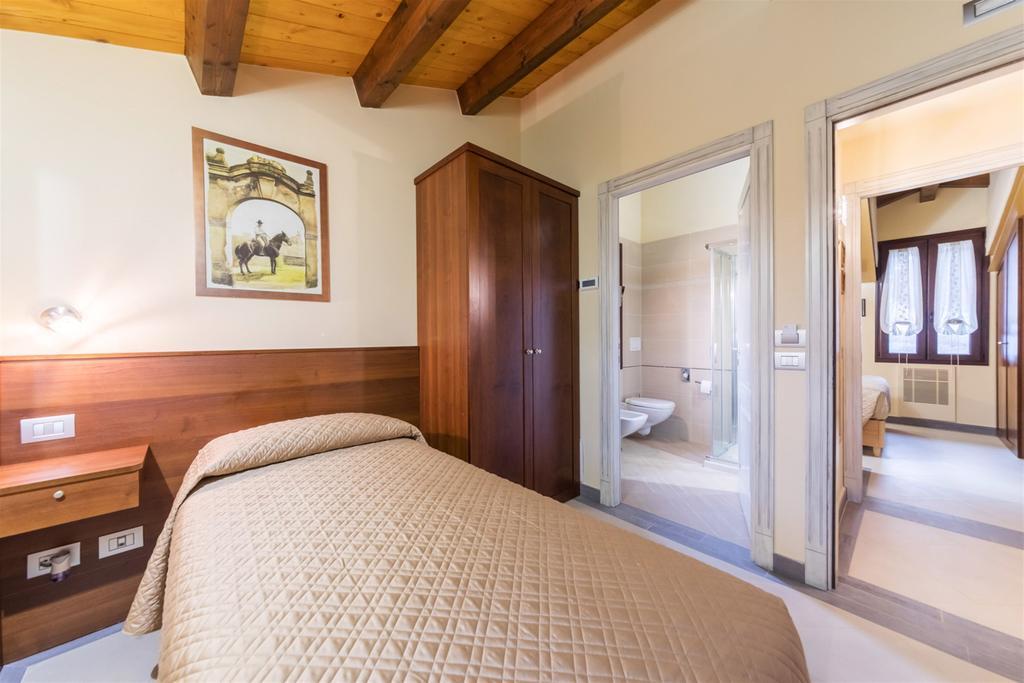 Traldi Resort Vetralla Luaran gambar